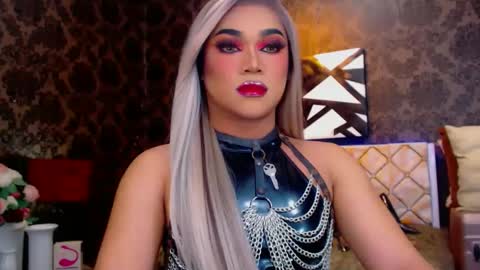Snapshot of stellagrayts chatting on 18, 1, 2025 CALL ME STELLA online show from 18, 1, 2025