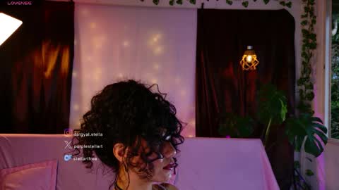 stellart_ online show from 5, 4, 2026