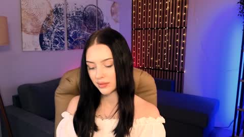 Snapshot of stellary_shy chatting on 9, 12, 2024 Stellary online show from 9, 12, 2024