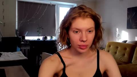 S T E L L A online show from 20, 2, 2025