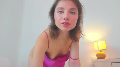 Snapshot of stellawells chatting on 5, 1, 2025 stellawells online show from 5, 1, 2025