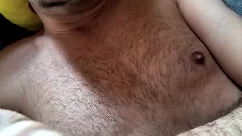 Snapshot of stenlyvrbich chatting on 7, 3, 2026 lee online show from 7, 3, 2026