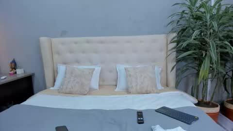 Stephane Rouss online show from 10, 9, 2025