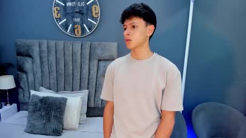 Stephane Rouss online show from 28, 10, 2025