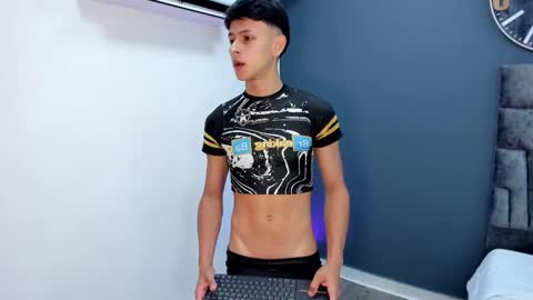 Stephane Rouss online show from 15, 11, 2025