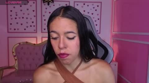 Stephania online show from 22, 10, 2025