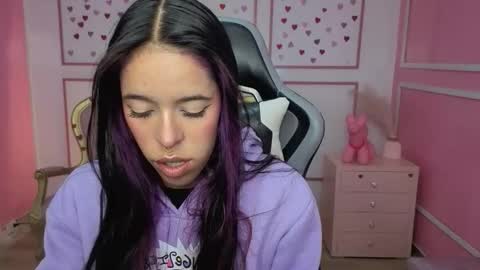 Stephania online show from 10, 1, 2026