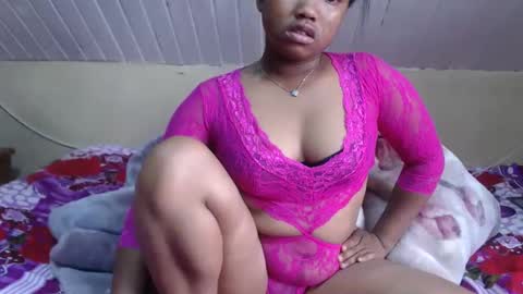 Snapshot of stephaniafa chatting on 11, 11, 2025 perfectly imperfect girl online show from 11, 11, 2025