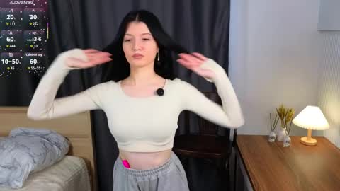 Snapshot of stephaniaharpool chatting on 6, 4, 2026 Amelia online show from 6, 4, 2026