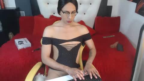 Snapshot of stephanieparadis25 chatting on 11, 2, 2026 stephanieparadis online show from 11, 2, 2026