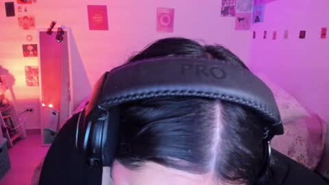 Stephanie  online show from 15, 1, 2025