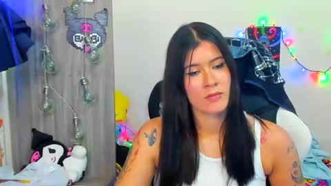 Stephany  independient model  online show from 17, 10, 2025