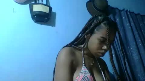 Snapshot of stephaolysca chatting on 2, 5, 2026 stephaolysca online show from 2, 5, 2026