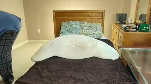 Snapshot of stephonstallion chatting on 3, 12, 2025 Stephon Stallion online show from 3, 12, 2025