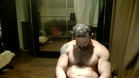 Snapshot of stevebulkzor chatting on 14, 10, 2025 Steve Oakenshield son of John son of Vasyl online show from 14, 10, 2025