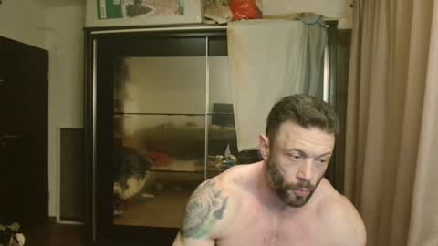 Snapshot of stevebulkzor chatting on 10, 11, 2025 Steve Oakenshield son of John son of Vasyl online show from 10, 11, 2025