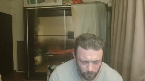 Snapshot of stevebulkzor chatting on 19, 4, 2026 Steve Oakenshield son of John son of Vasyl online show from 19, 4, 2026