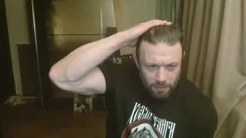 Snapshot of stevebulkzor chatting on 14, 5, 2026 Steve Oakenshield son of John son of Vasyl online show from 14, 5, 2026