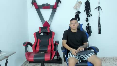 Snapshot of steven19_latinboy chatting on 16, 12, 2025 Steven online show from 16, 12, 2025