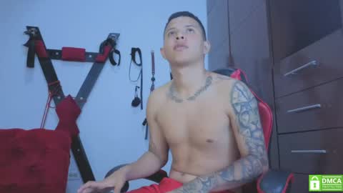 Snapshot of steven_skinnyboy chatting on 4, 5, 2026 Steven online show from 4, 5, 2026