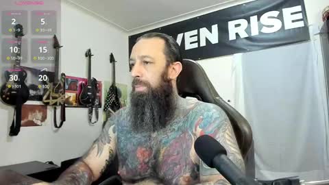 Snapshot of stevenrisenyc chatting on 1, 3, 2025 StevenRiseNYC online show from 1, 3, 2025