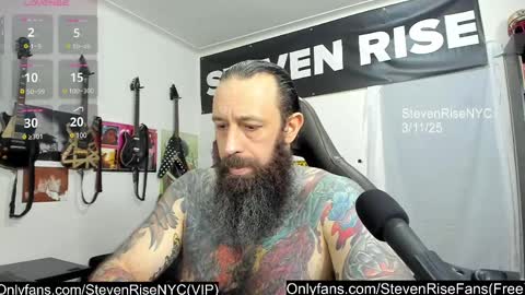 Snapshot of stevenrisenyc chatting on 12, 3, 2025 StevenRiseNYC online show from 12, 3, 2025
