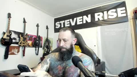 Snapshot of stevenrisenyc chatting on 12, 9, 2025 StevenRiseNYC online show from 12, 9, 2025