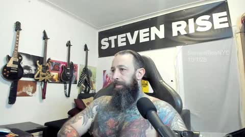 Snapshot of stevenrisenyc chatting on 2, 10, 2025 StevenRiseNYC online show from 2, 10, 2025