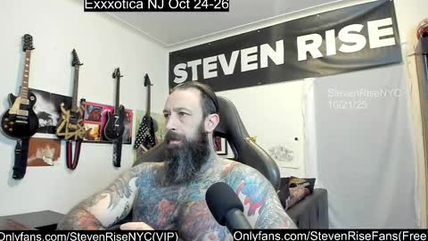 Snapshot of stevenrisenyc chatting on 21, 10, 2025 StevenRiseNYC online show from 21, 10, 2025