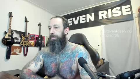 Snapshot of stevenrisenyc chatting on 30, 10, 2025 StevenRiseNYC online show from 30, 10, 2025