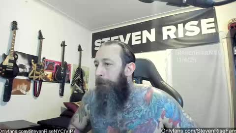 Snapshot of stevenrisenyc chatting on 5, 11, 2025 StevenRiseNYC online show from 5, 11, 2025