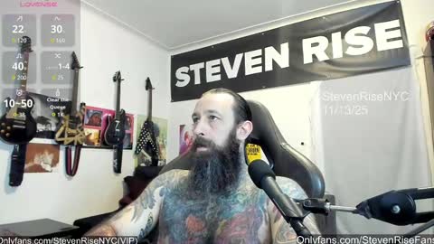 Snapshot of stevenrisenyc chatting on 14, 11, 2025 StevenRiseNYC online show from 14, 11, 2025