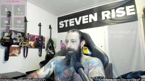 Snapshot of stevenrisenyc chatting on 23, 11, 2025 StevenRiseNYC online show from 23, 11, 2025