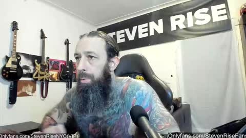 Snapshot of stevenrisenyc chatting on 26, 11, 2025 StevenRiseNYC online show from 26, 11, 2025