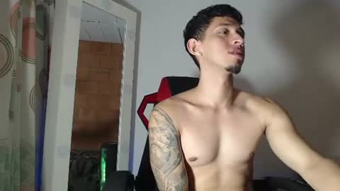 Snapshot of stevensex501 chatting on 19, 7, 2026 steven online show from 19, 7, 2026