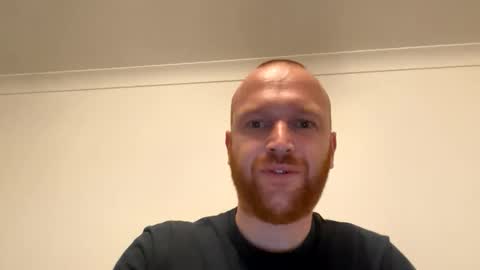 Snapshot of stevvo89 chatting on 12, 11, 2025 stevvo89 online show from 12, 11, 2025