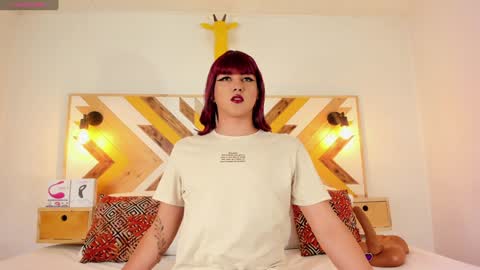 stifany cooper online show from 4, 1, 2025