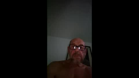 Snapshot of stirlinghealthandfitness chatting on 18, 12, 2025 stirlinghealthandfitness online show from 18, 12, 2025