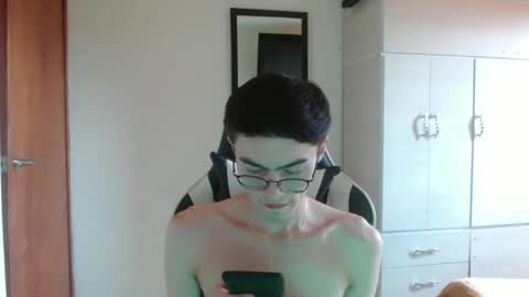 Snapshot of stiv_grant chatting on 1, 2, 2025 stiv_grant online show from 1, 2, 2025