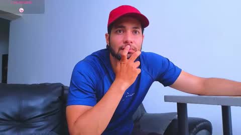 Snapshot of stiven_montiel chatting on 24, 9, 2025 Stiven Montiel online show from 24, 9, 2025