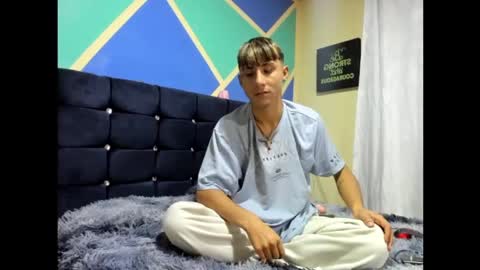 Snapshot of stivenred chatting on 9, 12, 2024 Stiven online show from 9, 12, 2024