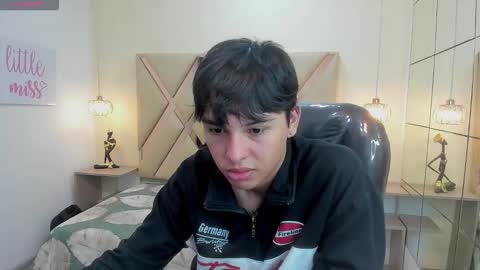 Stiwen online show from 16, 12, 2025