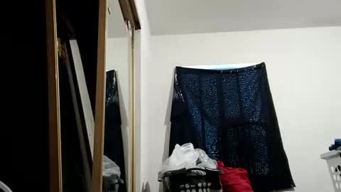 Snapshot of stonerllamas chatting on 1, 2, 2026 stonerllamas online show from 1, 2, 2026