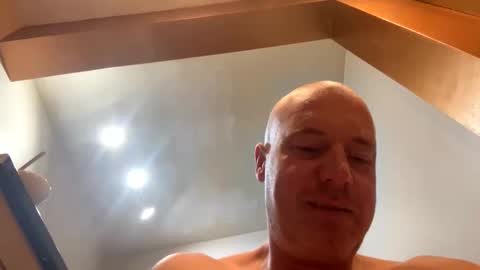 Stoodley22 online show from 20, 10, 2025