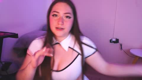 Storm Sweet online show from 22, 10, 2025