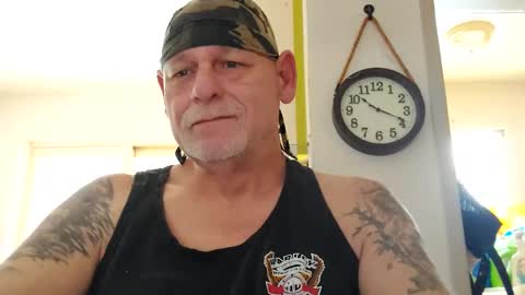 stormynorm14 online show from 4, 1, 2025