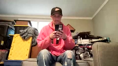 Snapshot of str33twyz3 chatting on 16, 10, 2025 Streetwyze online show from 16, 10, 2025