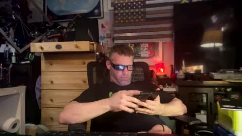 Snapshot of str8foryouguy chatting on 16, 4, 2026 Str8 online show from 16, 4, 2026