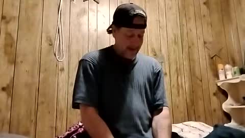 Snapshot of straighttoy chatting on 5, 2, 2025 straighttoy online show from 5, 2, 2025