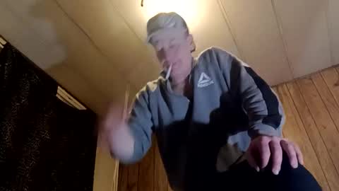 Snapshot of straighttoy chatting on 26, 2, 2025 straighttoy online show from 26, 2, 2025